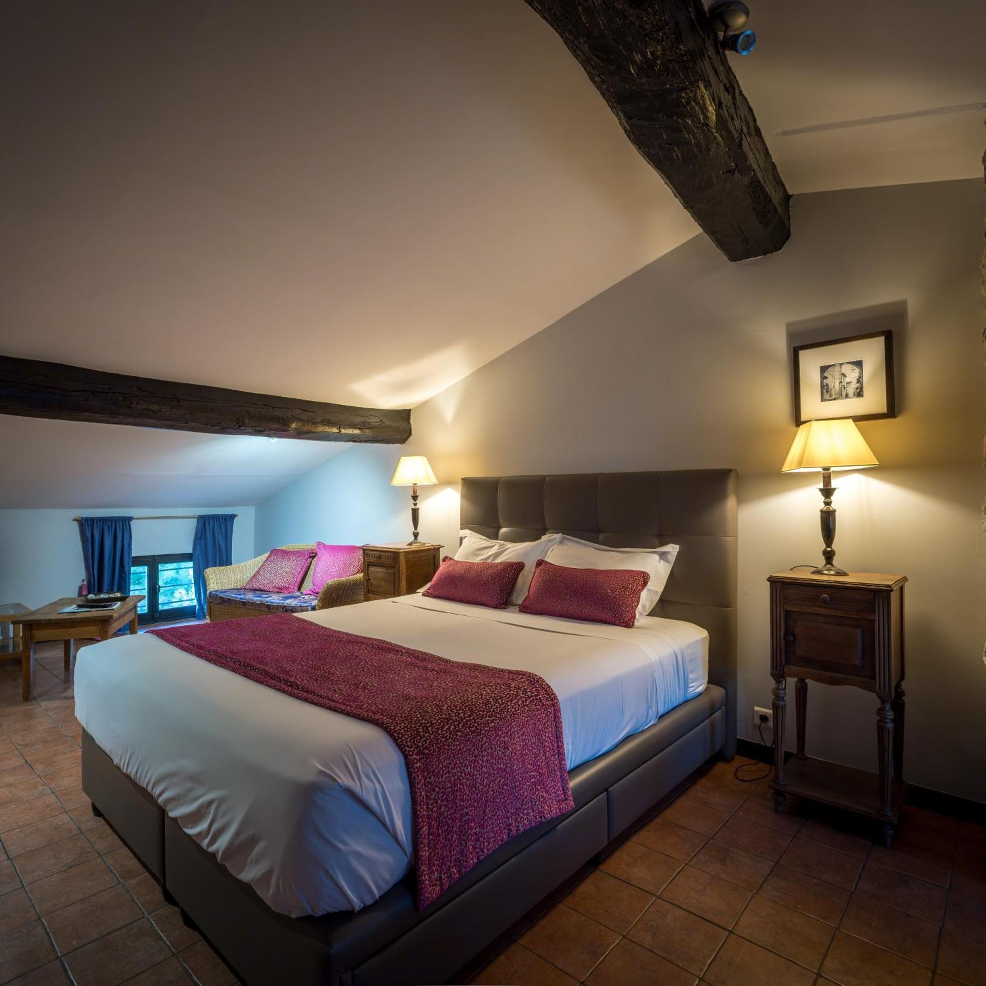 Le Grimaldi Bed & Breakfast Cagnes-sur-Mer Bagian luar foto